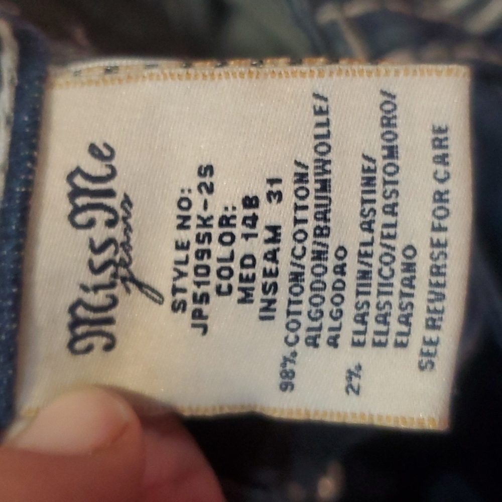 Women's Very Cute distressed Miss Me Jean's 30 - Picture 7 of 7